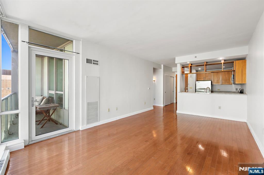 20 Newport Parkway #1209