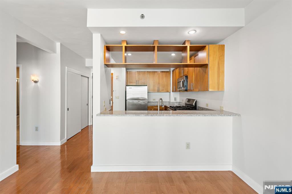 20 Newport Parkway #1209