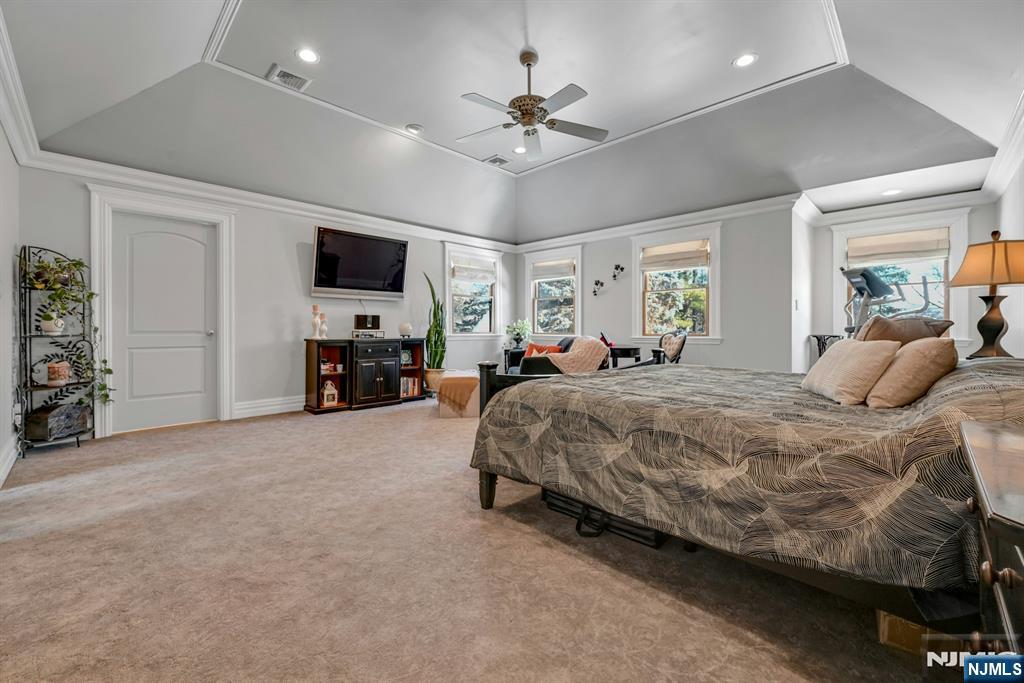 285 Chestnut Ridge Road — photo 35
