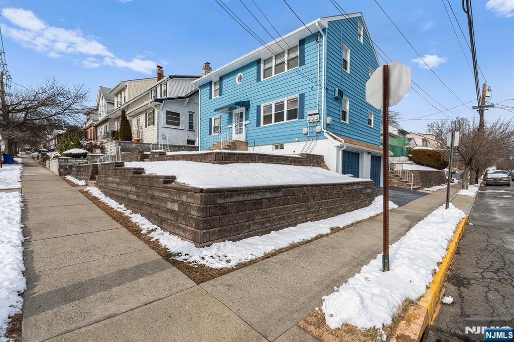 Homes for sale in Belleville, NJ | 274 Greylock Pkwy, Belleville, NJ 07109 | MLS# 26003320