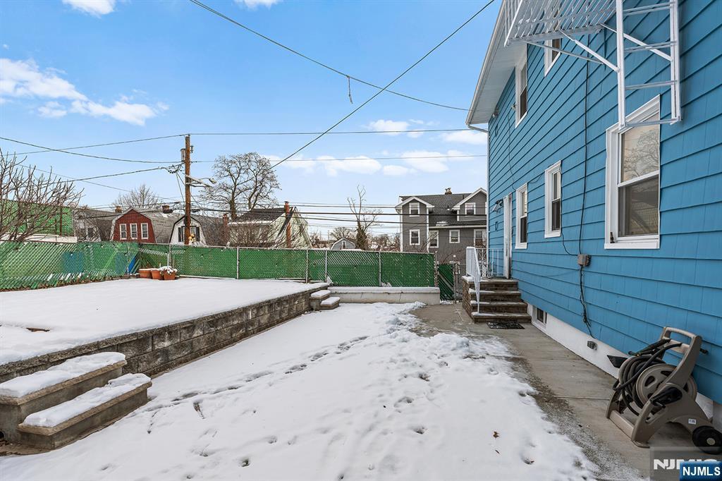 274 Greylock Parkway