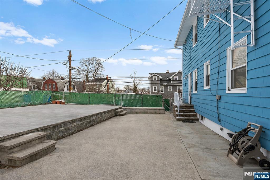 274 Greylock Parkway