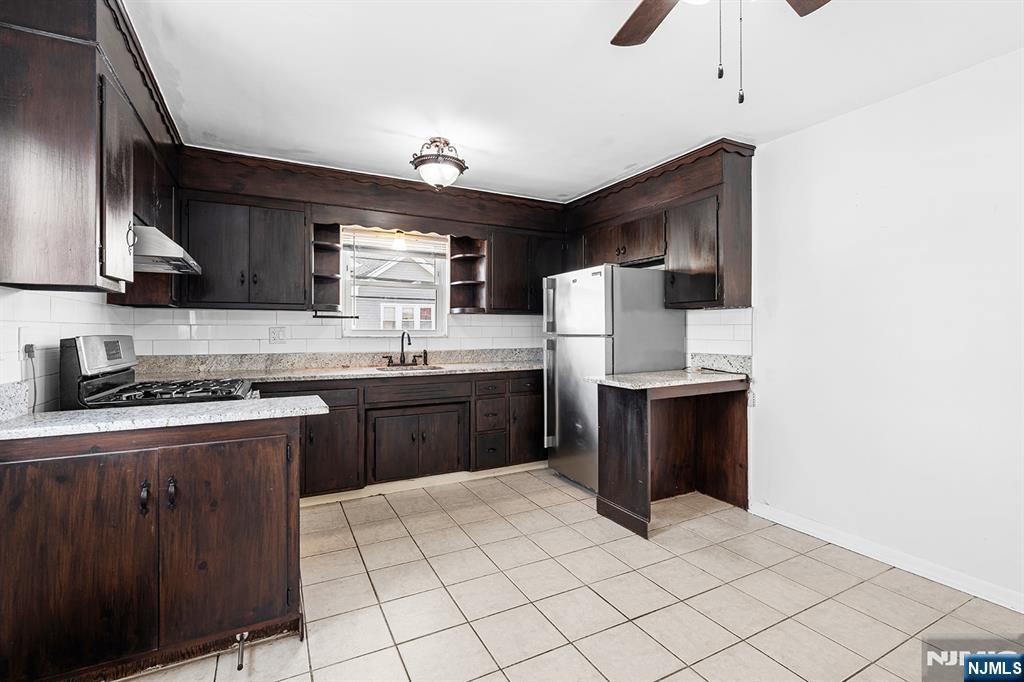 274 Greylock Parkway