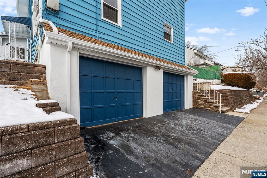 274 Greylock Parkway