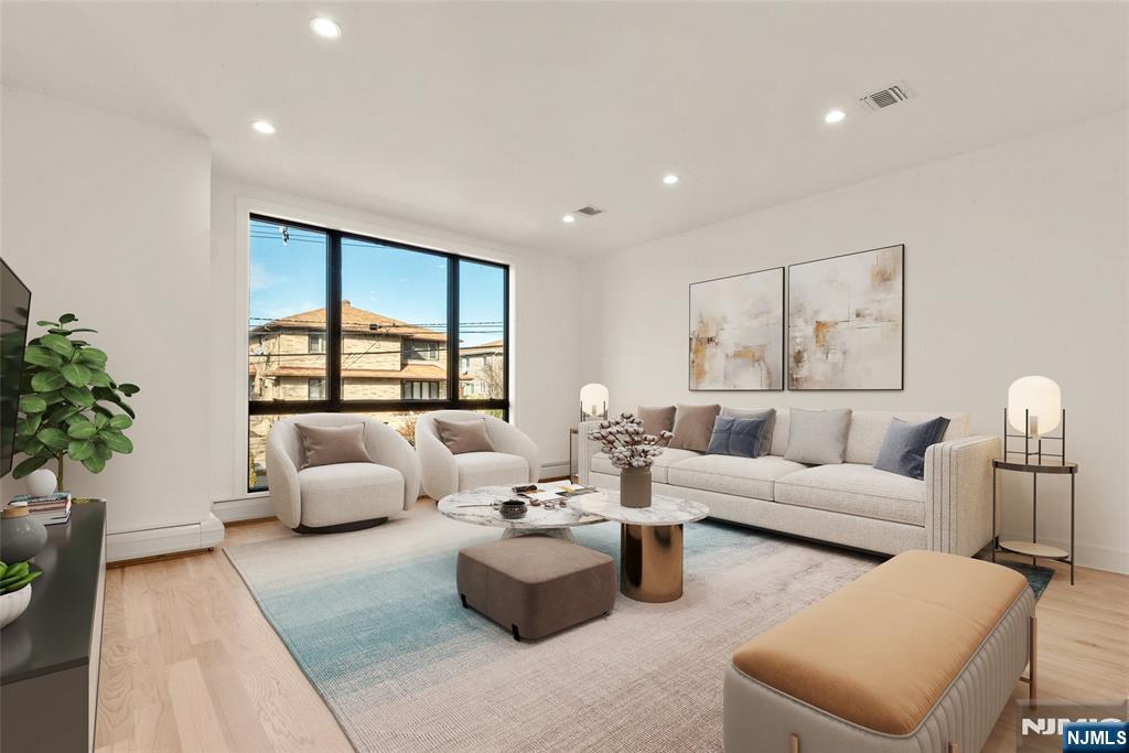 320 Adolphus Avenue, Cliffside Park, NJ, 07010