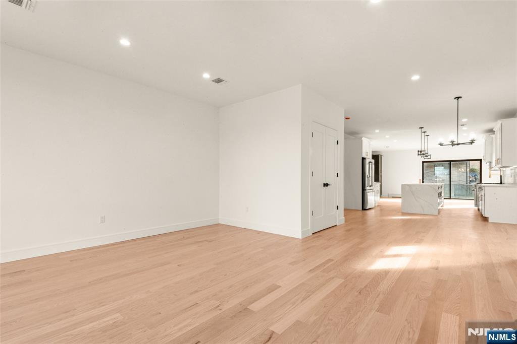 230 8th Street #A — photo 9
