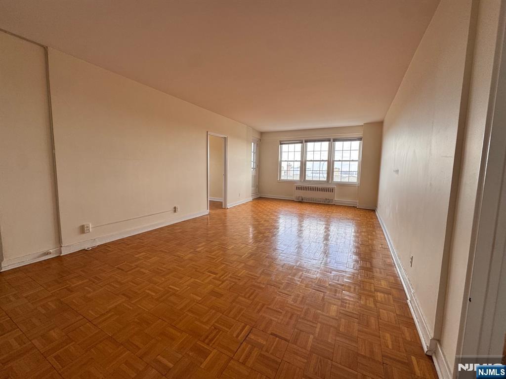 Homes for sale in Montclair, NJ | 5 Roosevelt Pl #4A, Montclair, NJ 07042 | MLS# 26003349