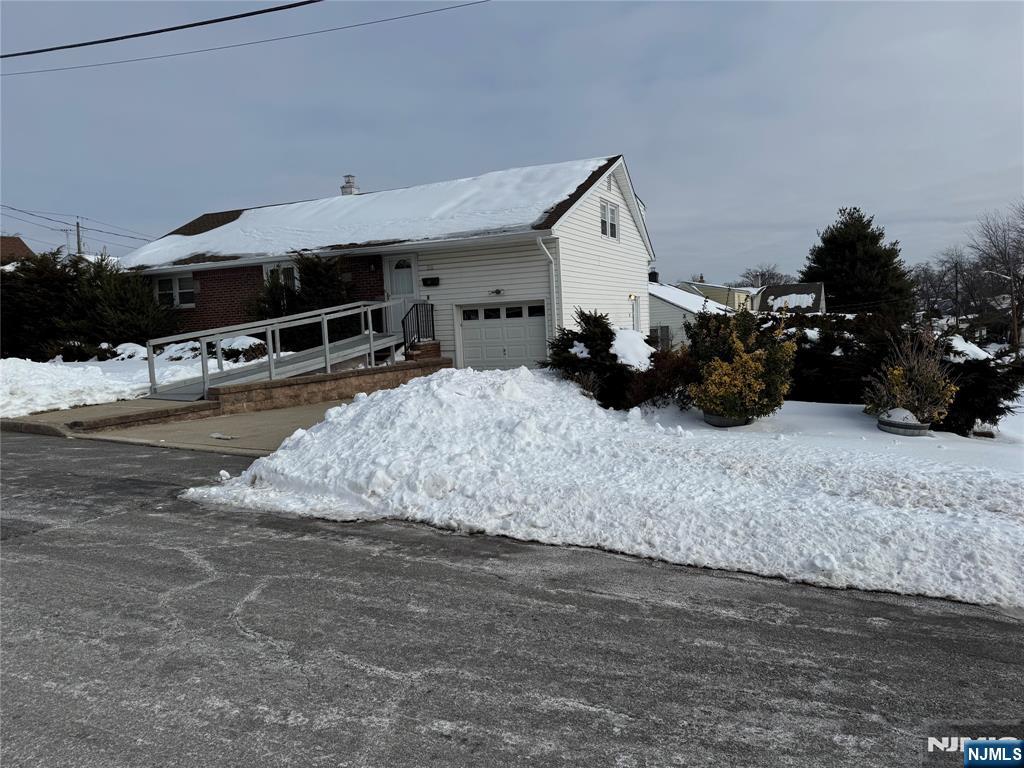 Homes for sale in Elmwood Park, NJ | 35 18th Ave, Elmwood Park, NJ 07407 | MLS# 26003365