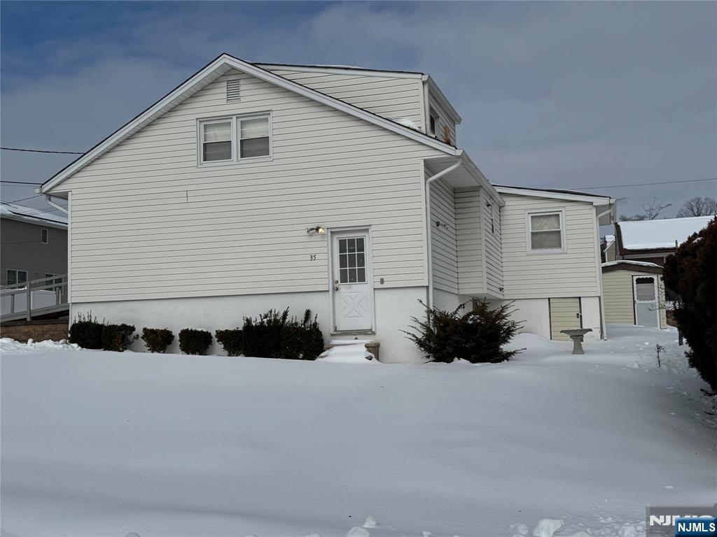 Homes for sale in Elmwood Park, NJ | 35 18Th Ave, Elmwood Park, NJ 07407 | MLS# 26003365