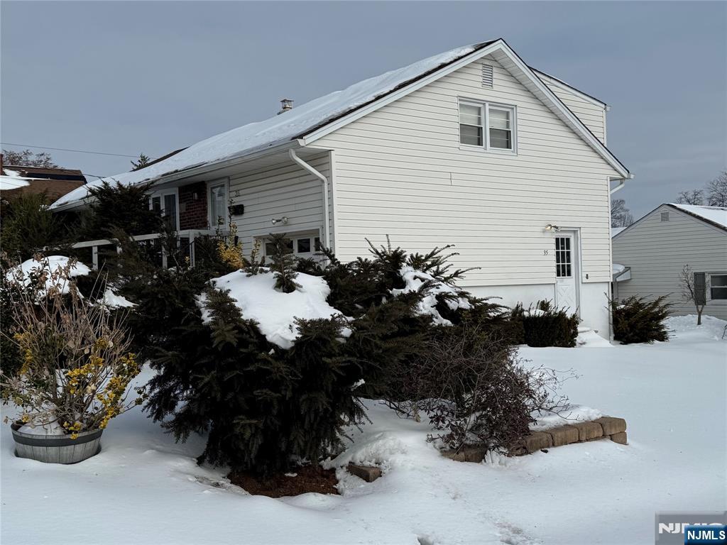 Homes for sale in Elmwood Park, NJ | 35 18Th Ave, Elmwood Park, NJ 07407 | MLS# 26003365