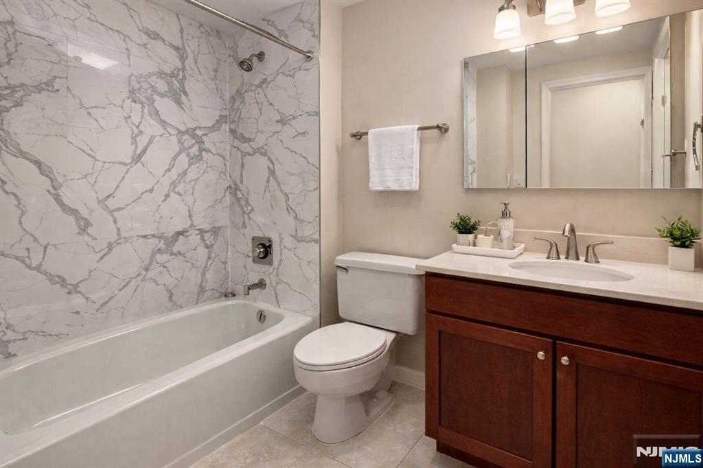 Homes for sale in Guttenberg, NJ | 7002 Boulevard East #3F, Guttenberg, NJ 07093 | MLS# 26003400