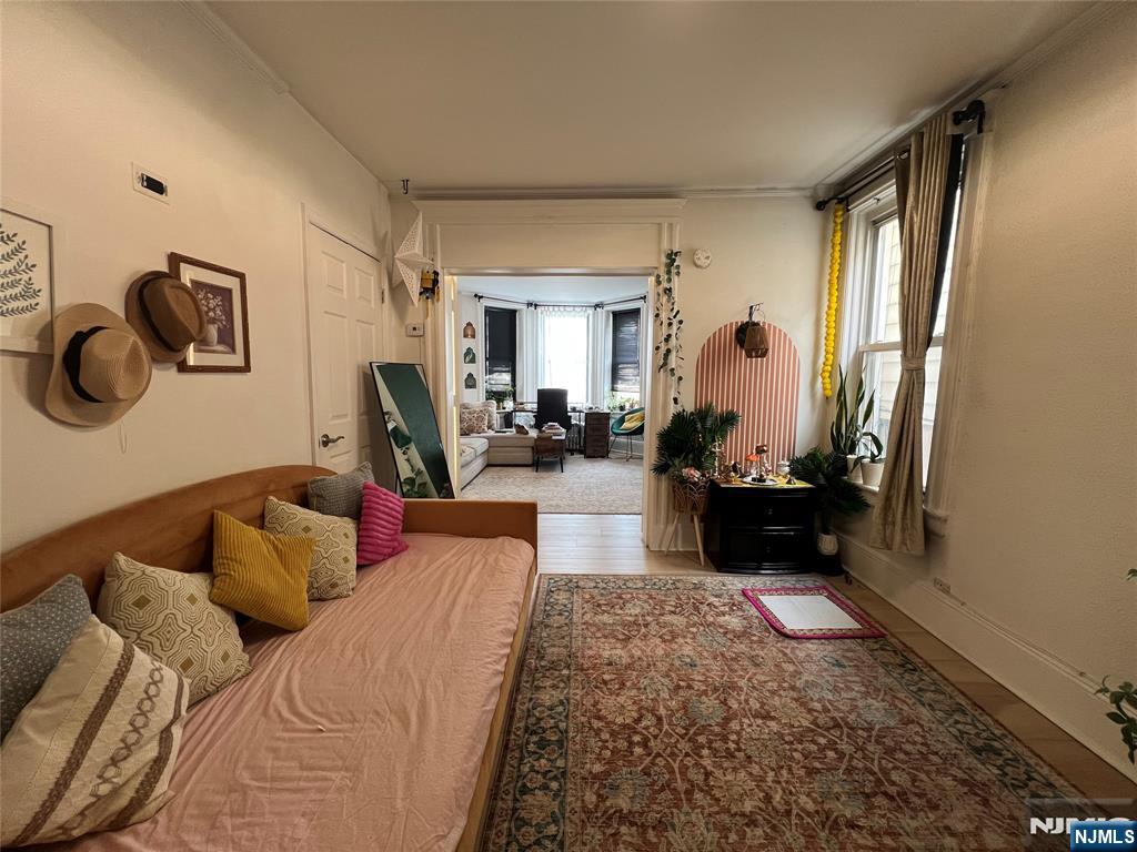 329 Centre Avenue - Photo 4