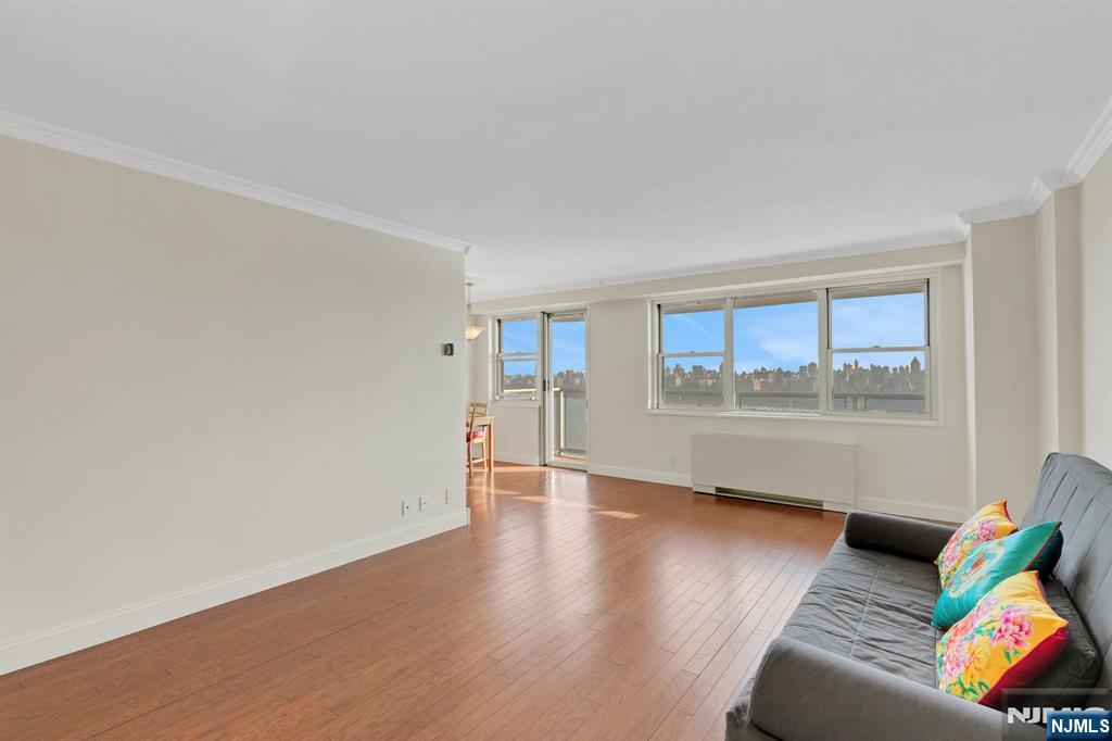 6600 Boulevard East 16B - Photo 5