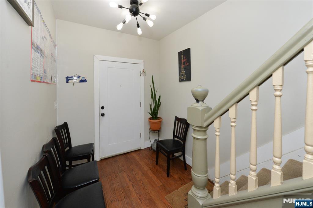 135 Scheerer Avenue - Photo 4