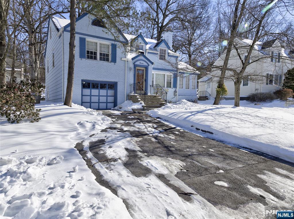 17A Garden Drive, Elmwood Park, NJ, 07407