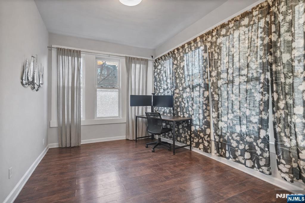 107 Huntington Terrace - Photo 5