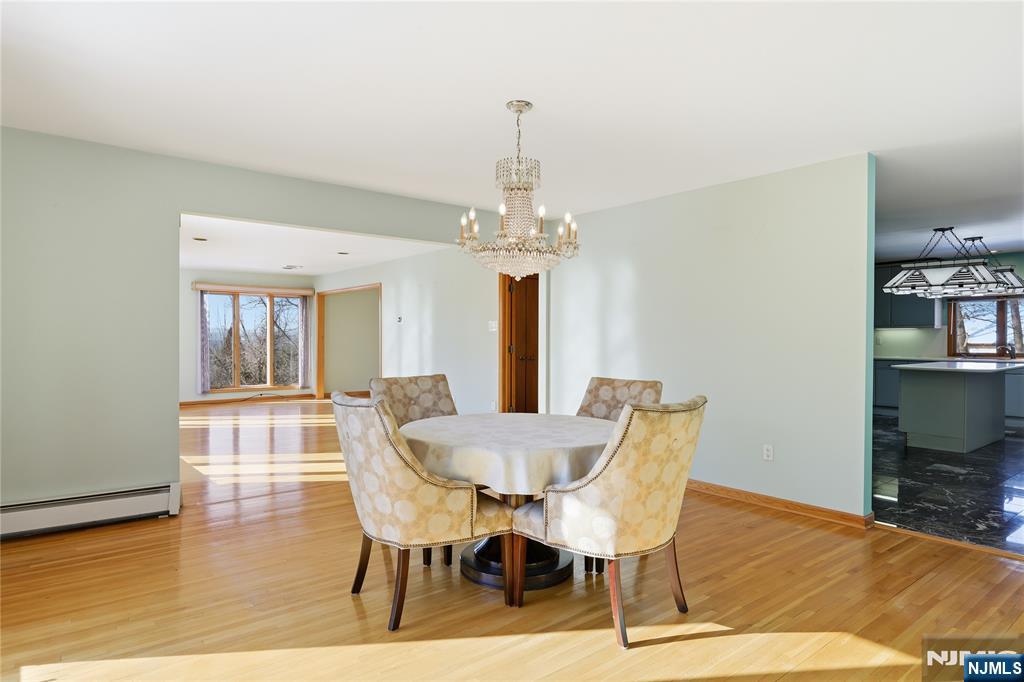 32 Sylvan Drive - Photo 2