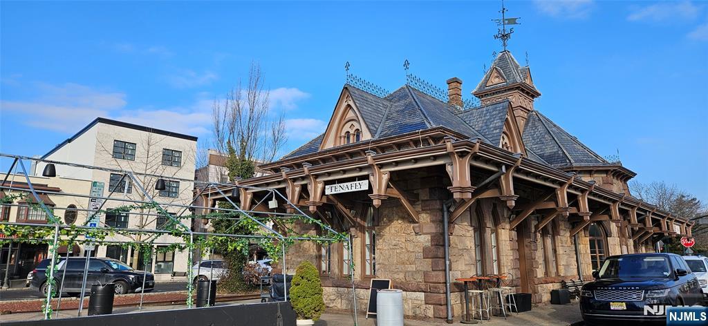 10 Washington St, Tenafly, NJ 07670