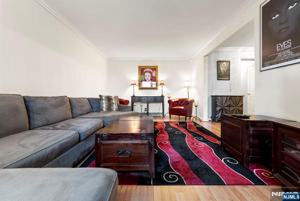 8450 Boulevard E 1H - Photo 4