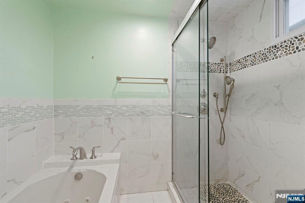 206 Highland Avenue - Photo 3