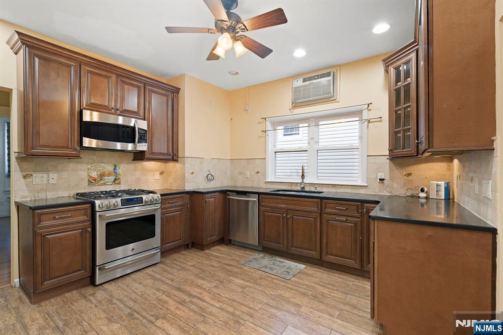 206 Highland Avenue - Photo 5