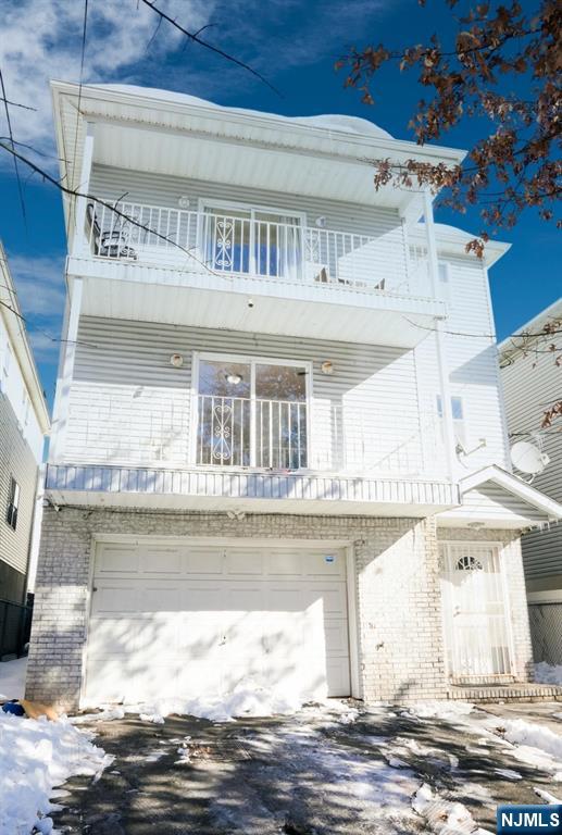 942 E 19th Street, Paterson, NJ, 07501