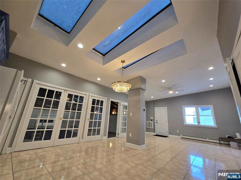 731 Liberty Avenue - Photo 4