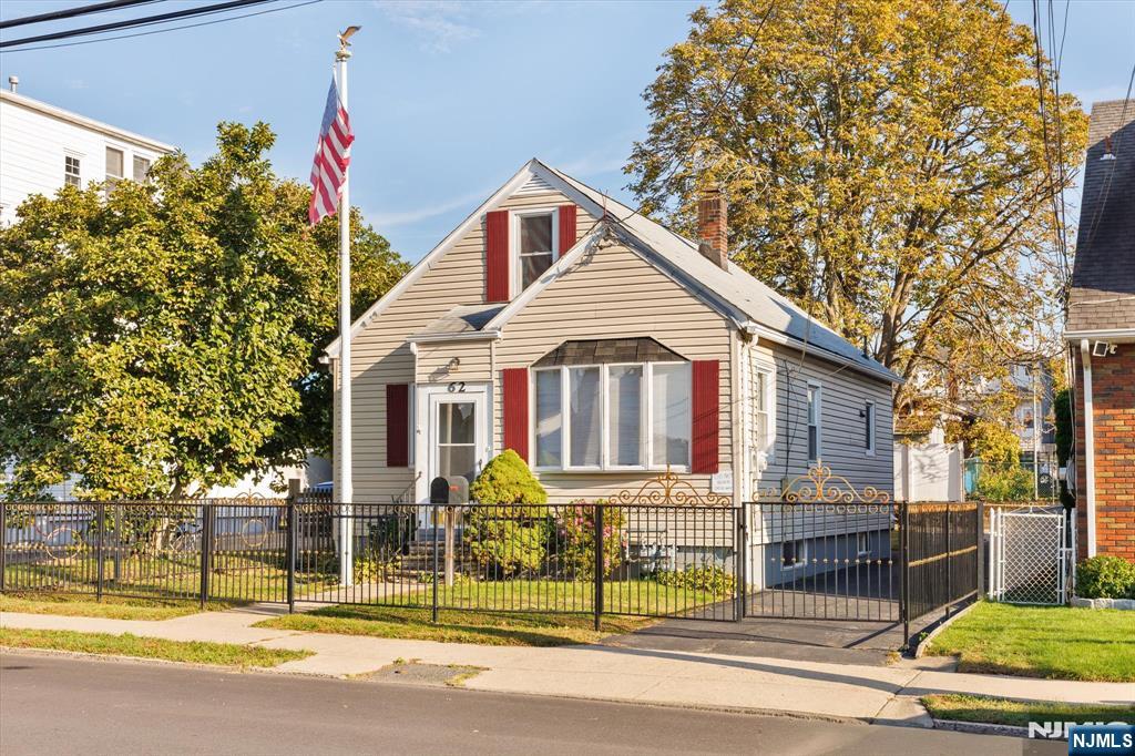 109 Division, Garfield, NJ, 07026