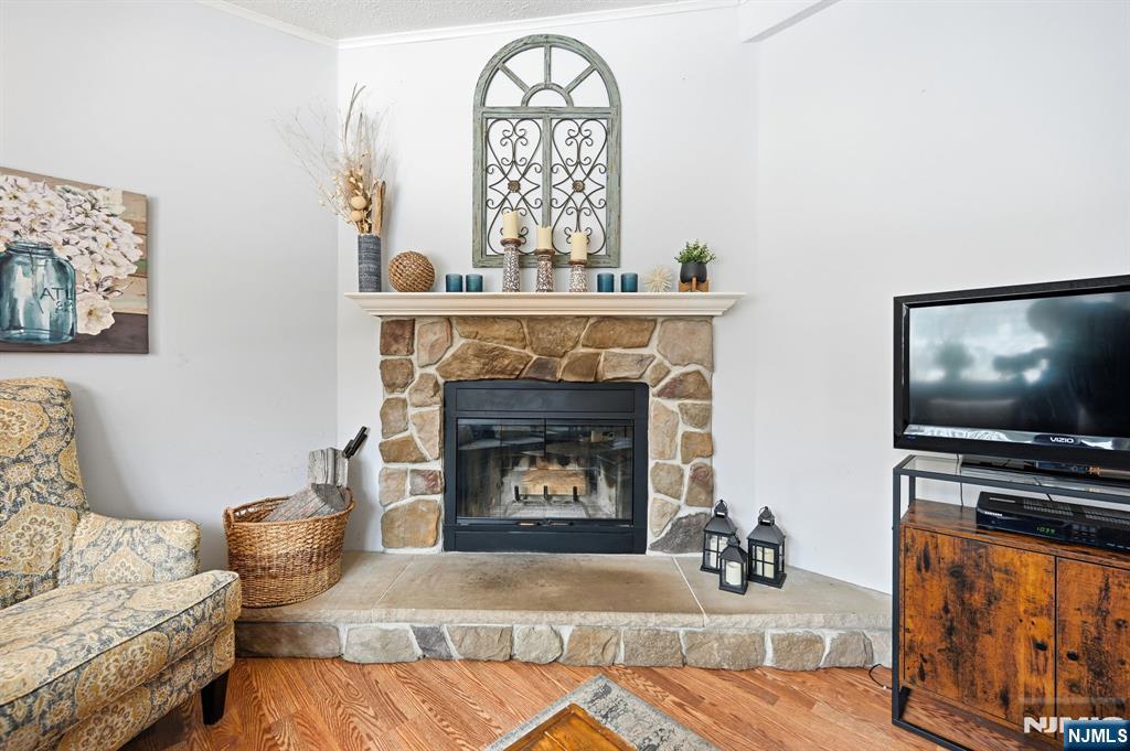 8 Bordeaux Terrace - Photo 3