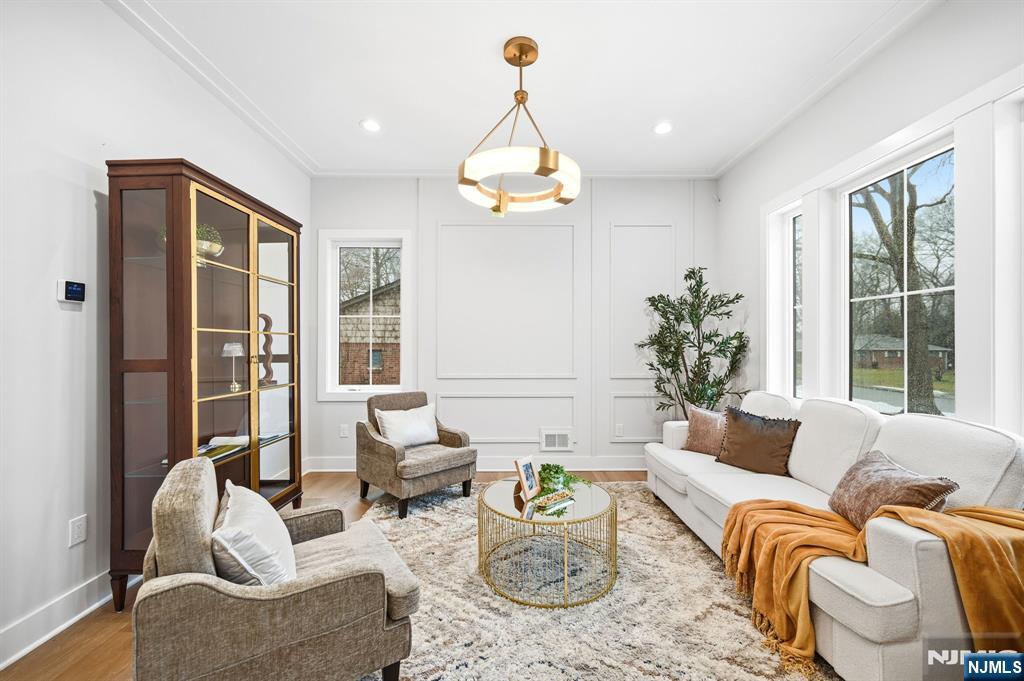 33 Tower Road - Photo 3