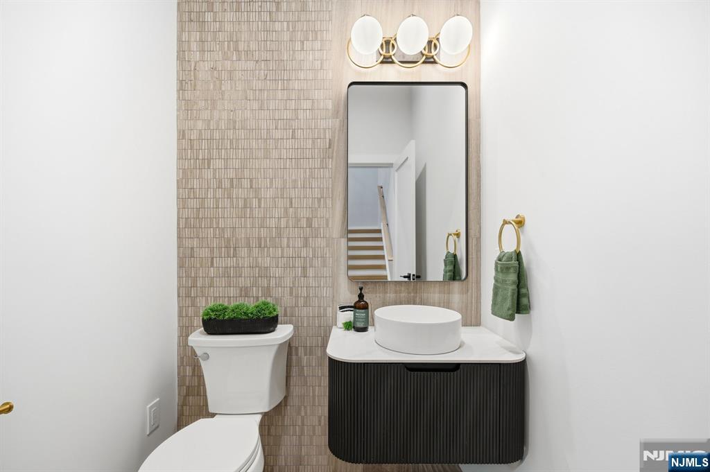33 Tower Road - Photo 5