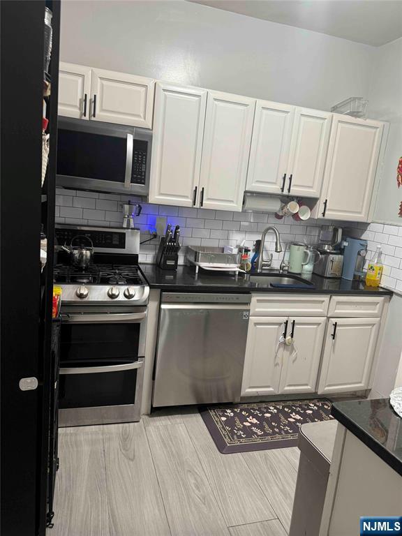 15 Harrison Place - Photo 4