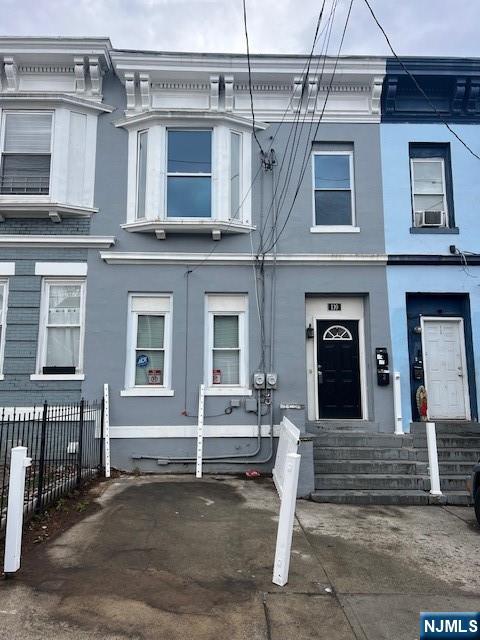 110 Peabody Place - Photo 2