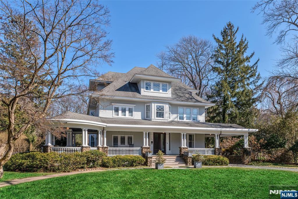 317 Prospect Street, Ridgewood, NJ, 07450