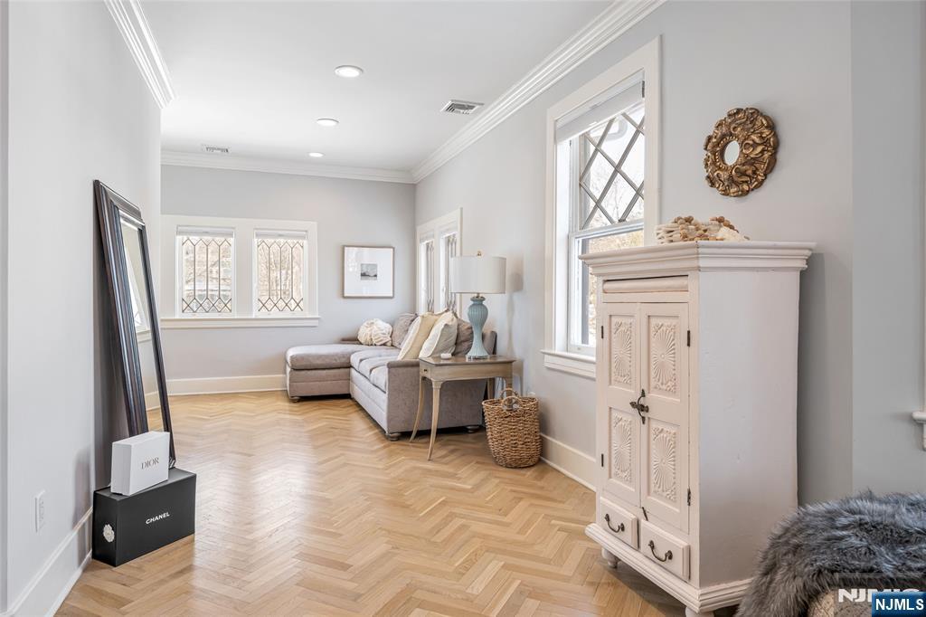 317 Prospect Street, Ridgewood, NJ, 07450