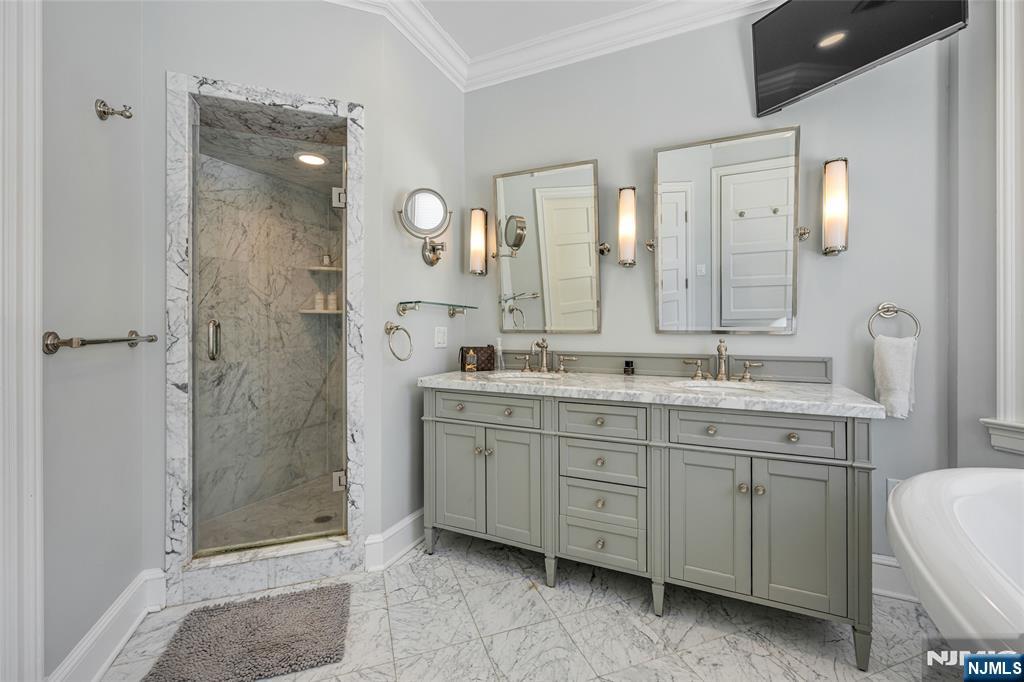 317 Prospect Street, Ridgewood, NJ, 07450