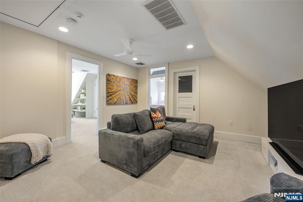 317 Prospect Street, Ridgewood, NJ, 07450