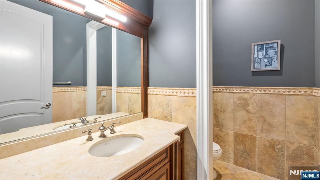 114 Bellaire Drive — photo 16