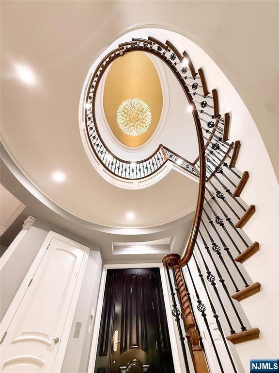 114 Bellaire Drive - Photo 3