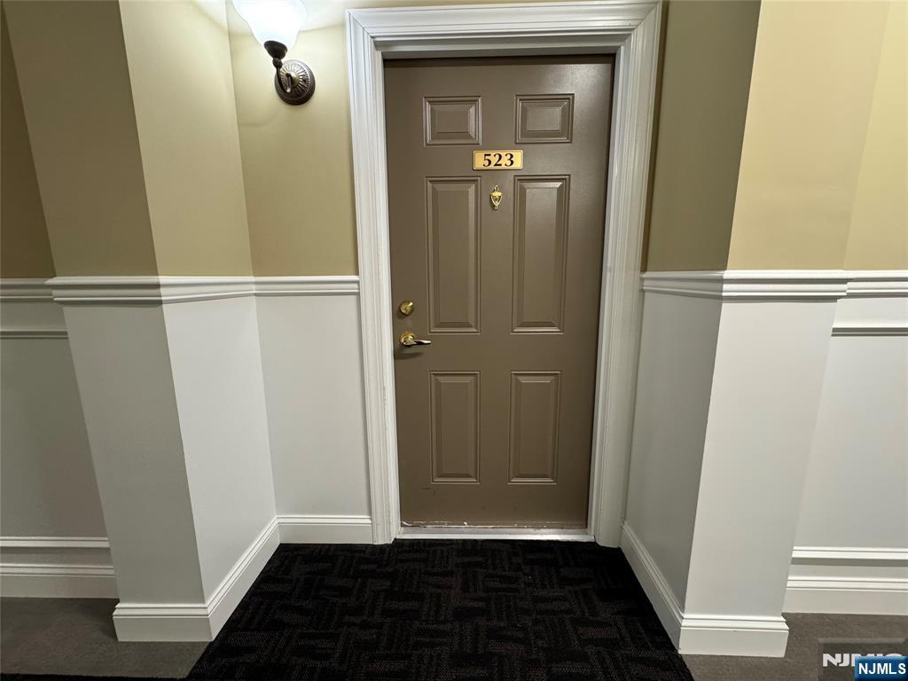 523 Bushes Lane 523 - Photo 4