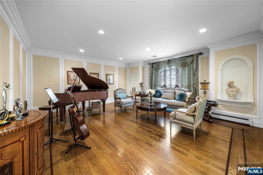 21 Priscilla Lane - Photo 3