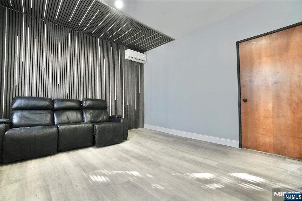 351 Mulberry Street