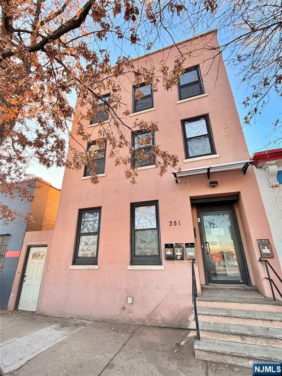 351 Mulberry Street