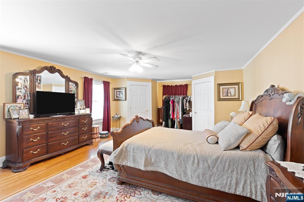 7 Wayland Drive, Verona, NJ, 07044