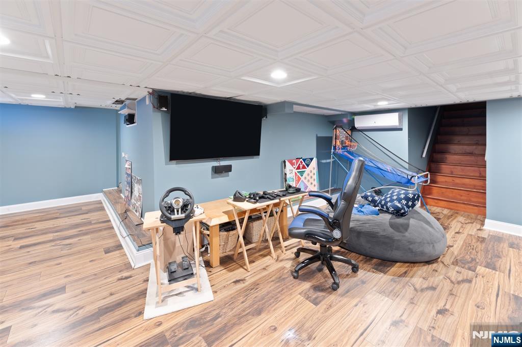 7 Wayland Drive, Verona, NJ, 07044