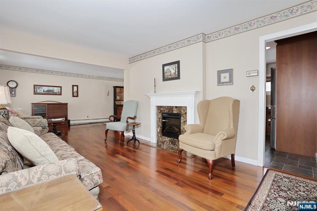 46 Knollwood Drive - Photo 3