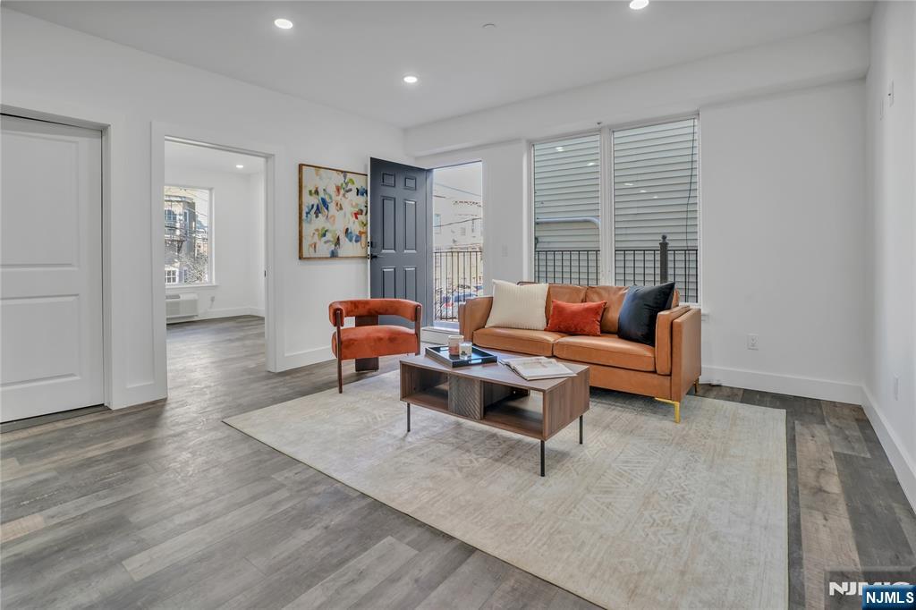 521 10th Street UNIT B1, Union City, NJ, 07087