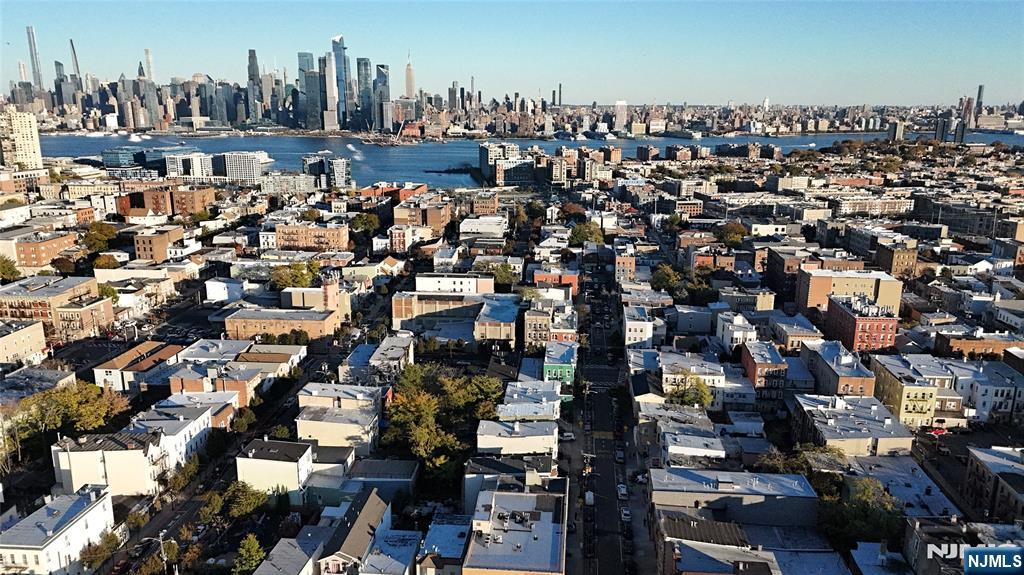 521 10th Street UNIT B1, Union City, NJ, 07087