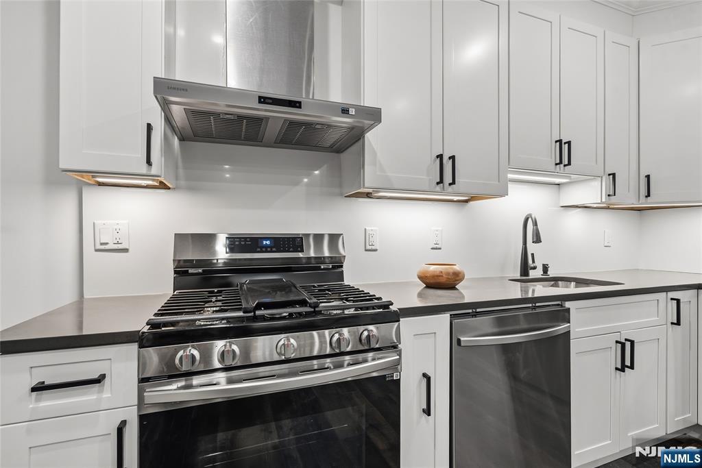 521 10th Street UNIT B1, Union City, NJ, 07087