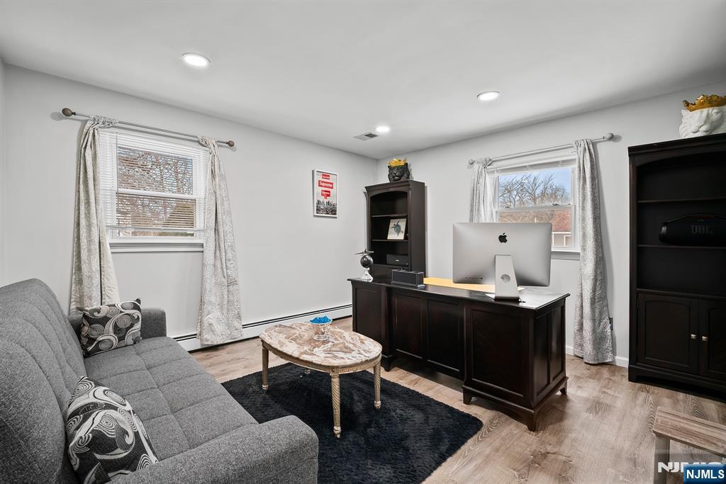 201 Newark Pompton Turnpike